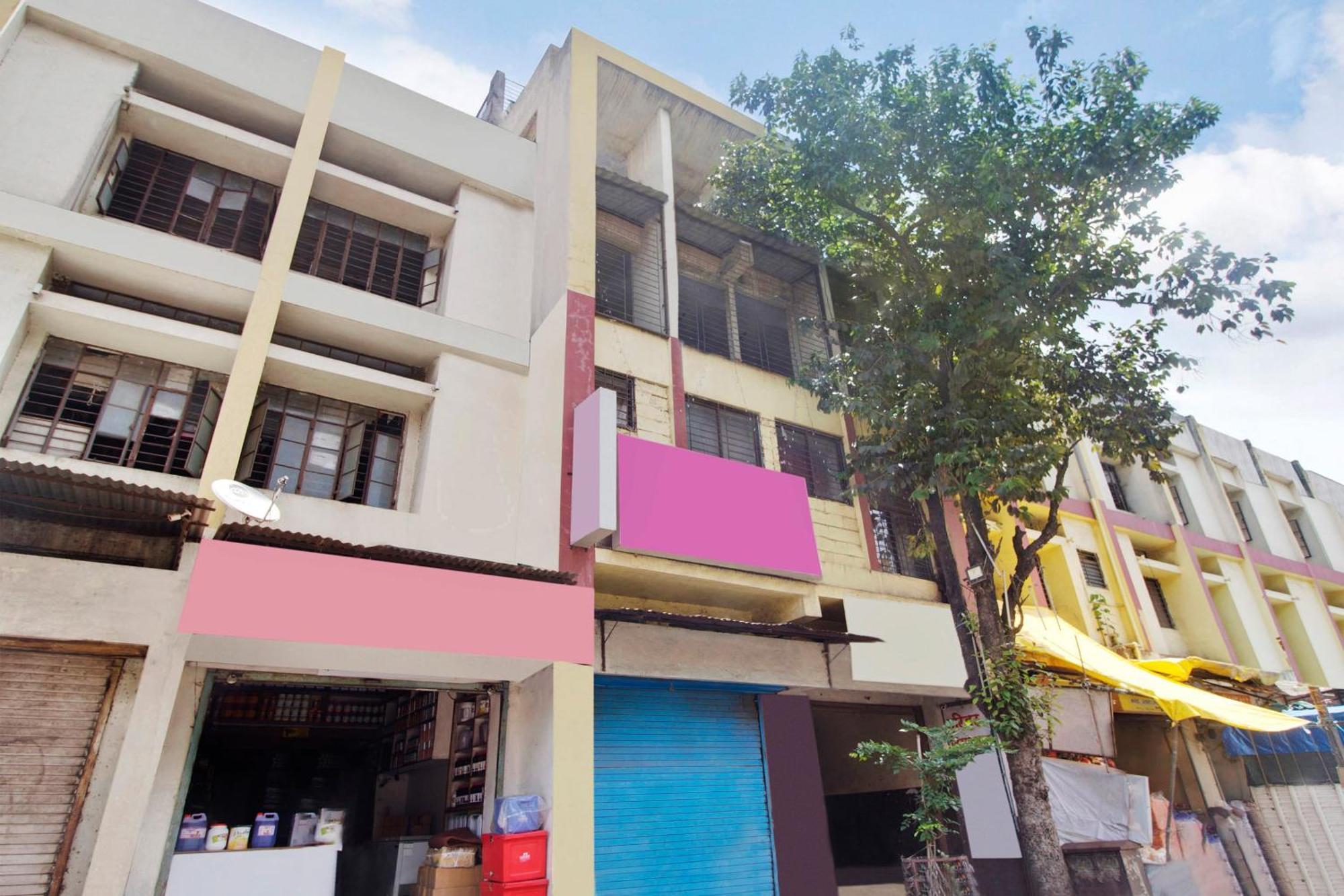 Hotel Spot On Harihar Lodging And Yatri Niwas à Kolhapur Extérieur photo